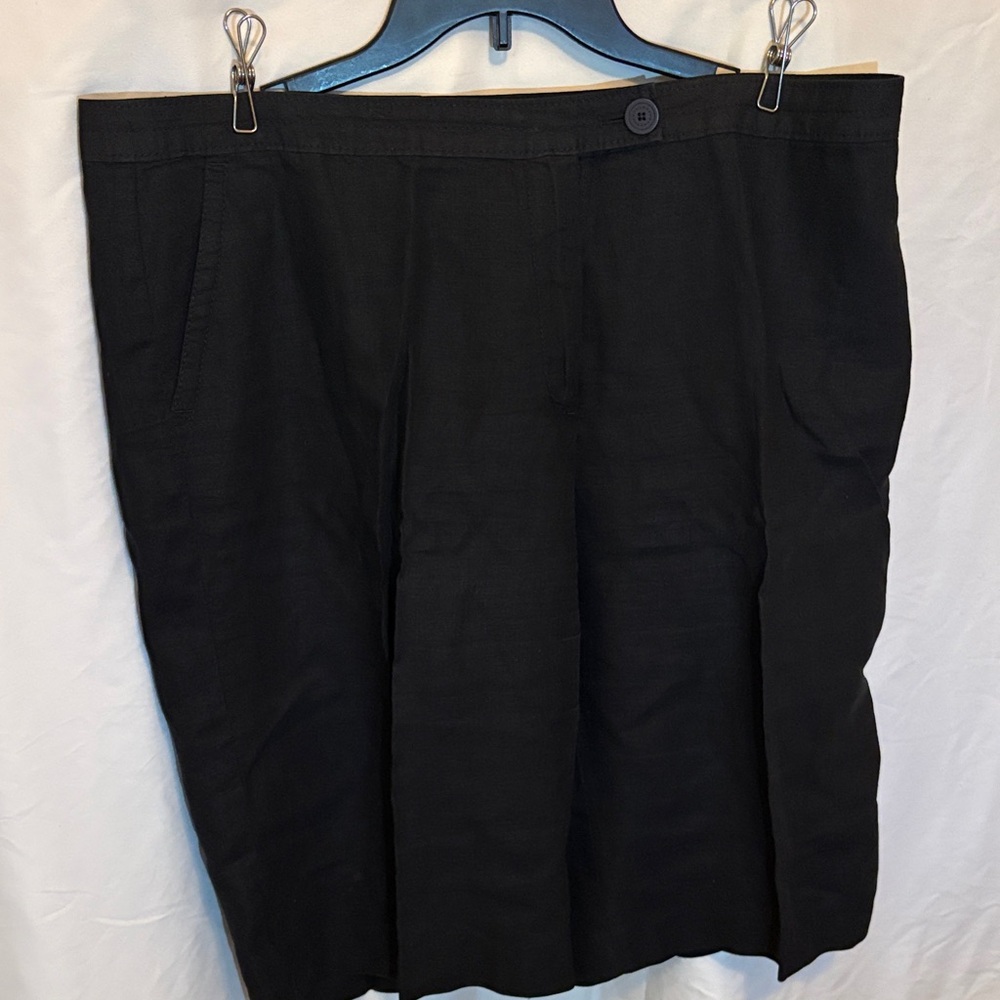 JUNE SALE!!!  J. Jill Black Linen Shorts
